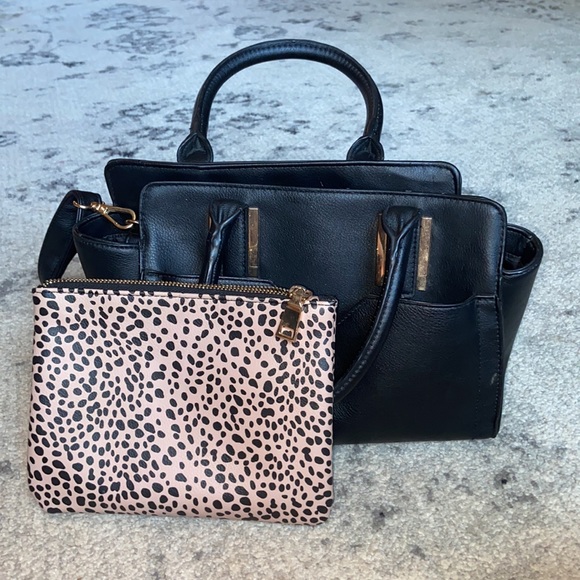 Purse - Picture 3 of 3